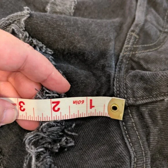 Levi's Premium 501 Cutoff Shorts XX Black Wash w/Button Fly & Blank Tab sz 26 - Picture 11 of 13